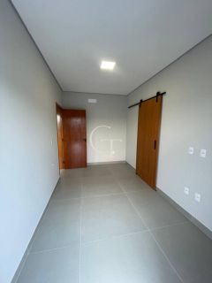 Sobrado com Piscina pra Venda no Condomínio Evidências Viva com liberdade, conforto e lazer completo