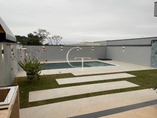 Sobrado com Piscina pra Venda no Condomínio Evidências Viva com liberdade, conforto e lazer completo