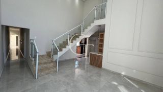 Casa nova à venda com 4 suítes e Piscina, no Condomínio Evidências Viva com liberdade, conforto e lazer completo