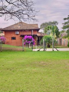 Chácara com Piscina para Venda no Condomínio Chácaras Florida -Itu SP