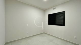 Casa nova com 3 dormitórios e suíte com cozinha equipada pronta para morar!