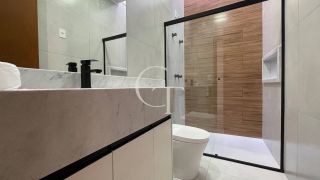 Casa nova com 3 dormitórios e suíte com cozinha equipada pronta para morar!