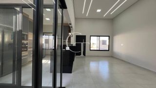 Casa Nova para Locação no Condomínio Portal dos Sabiás