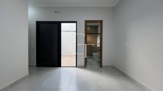 Casa Nova para Locação no Condomínio Portal dos Sabiás