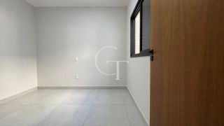 Casa Nova para Locação no Condomínio Portal dos Sabiás