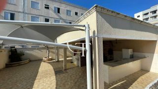 Apartamento térreo com quintal privativo para locação no Ilhas dos Corais