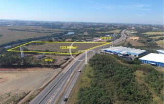 Área à Venda | Frente para Rodovia Marechal Rondon – Porto Feliz/SP  Oportunidade estratégica para investidores e empresas!