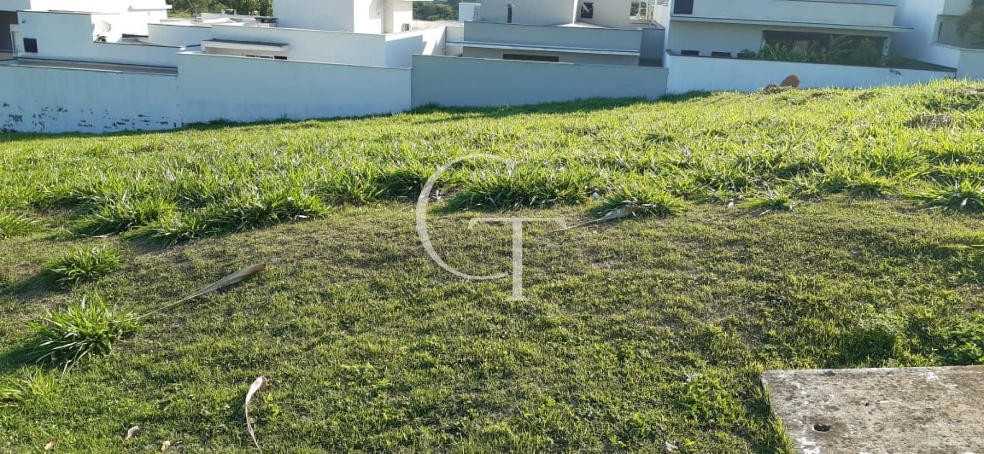 Terreno á Venda no Condomínio Gardenville - Itu SP