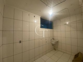 Sobrado para Alugar com 03 quartos sendo 01 suítes em Itu