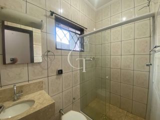 Sobrado para Alugar com 03 quartos sendo 01 suítes em Itu