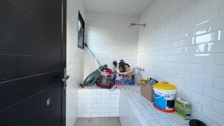 Sobrado de esquina mobiliado e decorado à Venda no Condomínio Vila dos Manacás