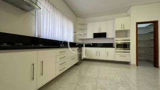 Casa de alto padrão para locação em condomínio fechado em Itu – 4 suítes, piscina aquecida e espaço gourmet no Condomínio Jardim Theodora