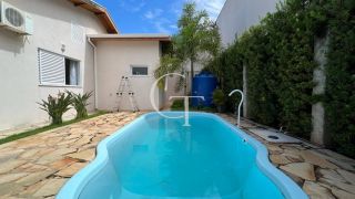 Casa de alto padrão para locação em condomínio fechado em Itu – 4 suítes, piscina aquecida e espaço gourmet no Condomínio Jardim Theodora