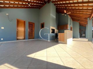 Casa à venda no Condomínio Jardim Theodora em Itu/SP – 4 suítes, escritório, área gourmet e piscina