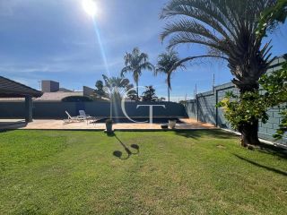 Casa à venda no Condomínio Jardim Theodora em Itu/SP – 4 suítes, escritório, área gourmet e piscina