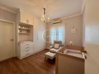 Casa térrea à venda no Condomínio Jardim Theodora em Itu – 3 suítes, escritório, espaço gourmet e piscina aquecida