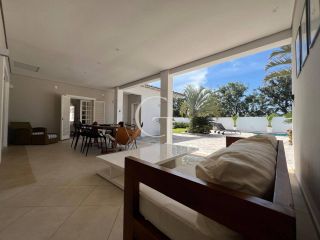 Casa térrea à venda no Condomínio Jardim Theodora em Itu – 3 suítes, escritório, espaço gourmet e piscina aquecida