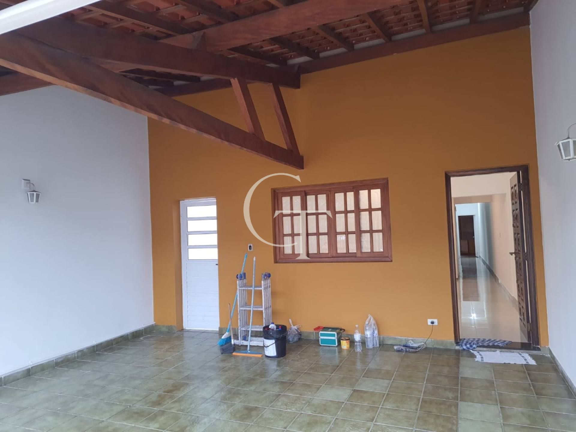 Casa para venda com 02 dormitórios - Vila Leis - Itu/SP.