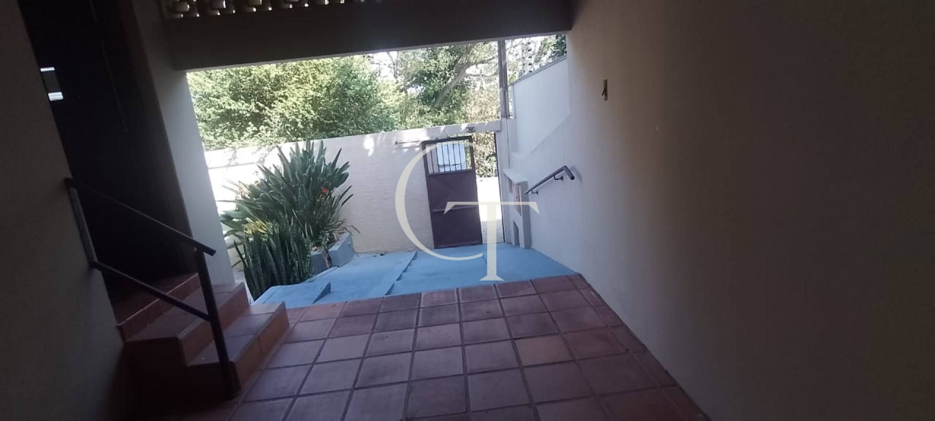 CASA A VENDA BAIRRO VILA SANTA ROSA