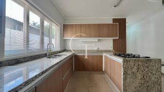 Casa com Piscina para Locação Condomínio Jardim Theodora