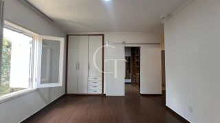 Casa com Piscina para Locação Condomínio Jardim Theodora