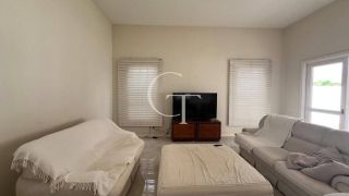 Casa com Piscina para Locação no Condomínio Theodora