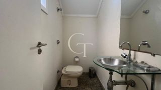 Casa com Piscina para Locação no Condomínio Theodora