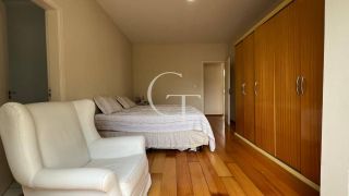 Casa com Piscina para Locação no Condomínio Theodora