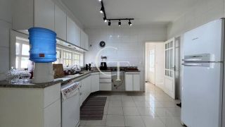 Casa com Piscina para Locação no Condomínio Theodora