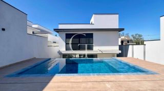 Casa Nova com Piscina para Locação no Condomínio Una em Itu