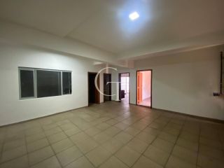 CASA LOCAÇÃO - COMERCIAL OU RESIDENCIAL - CENTRO