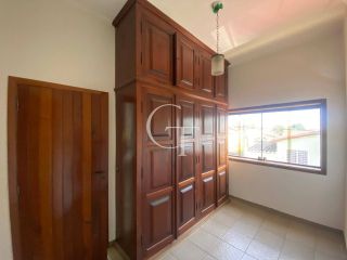 CASA LOCAÇÃO - COMERCIAL OU RESIDENCIAL - CENTRO