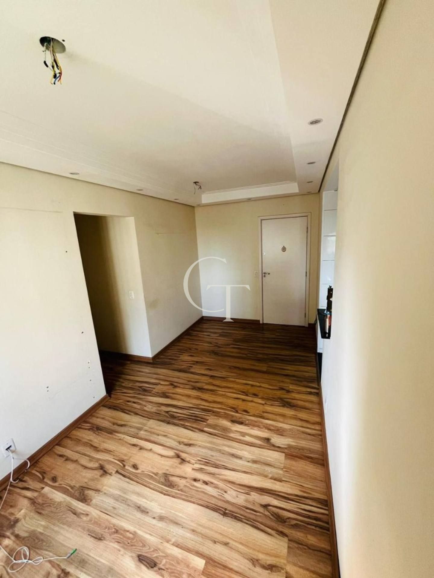 Condomínio Residencial Oiti a venda