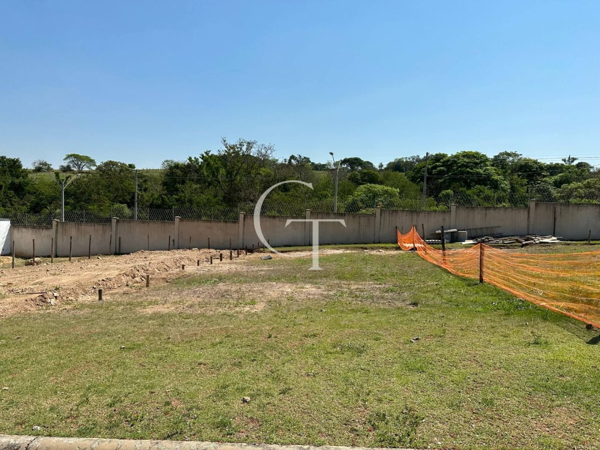 Terreno a venda no Condomínio Gardenville - Itu SP