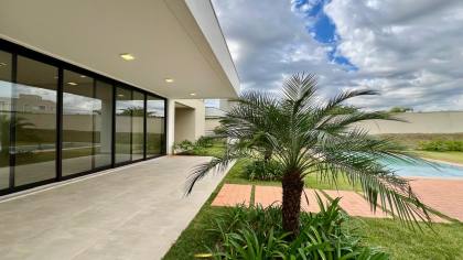 Casa térrea nova para Locação no Condomínio Xapada