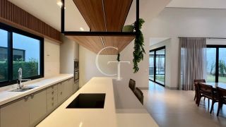 Casa térrea nova e semi mobiliada à venda no Condomínio Xapada – Amplitude, elegância e funcionalidade em um só lugar