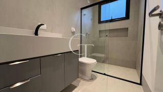 Casa térrea nova e semi mobiliada à venda no Condomínio Xapada – Amplitude, elegância e funcionalidade em um só lugar
