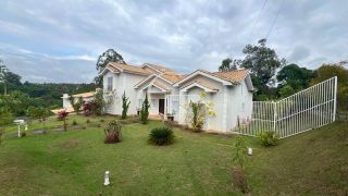 Chácara à venda no Condomínio Terras Di Leonardi – qualidade de vida, natureza e conforto em um só lugar.