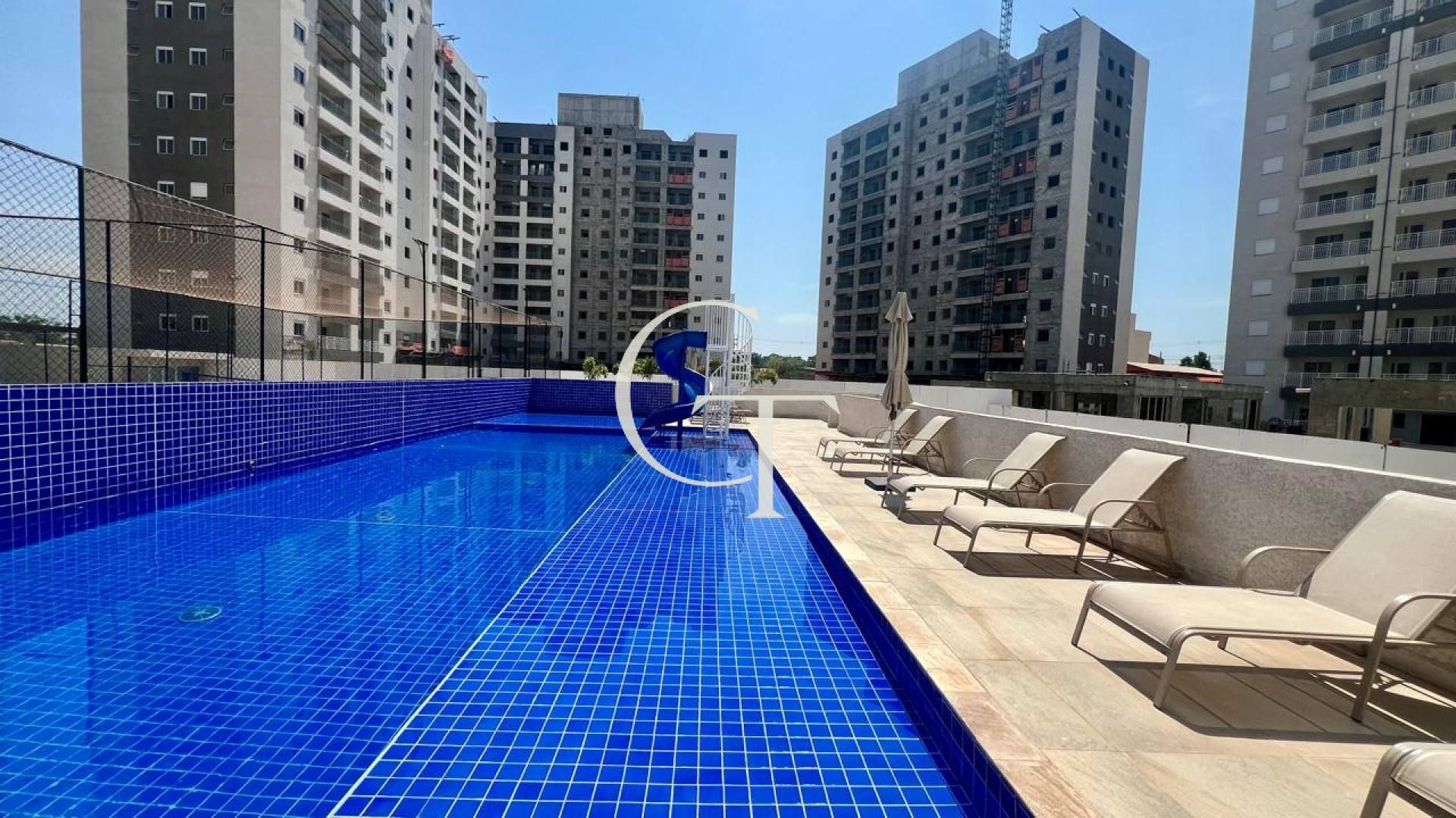 Apartamento com Varanda à venda no Residencial Maxim Home Club
