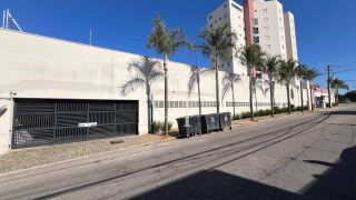 Apartamento a venda - 02 Quartos sendo 01 Suíte e Varanda - Condomínio Montis