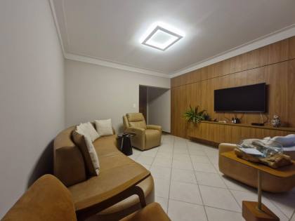 Casa para Venda no Condomínio Portal Vila Rica