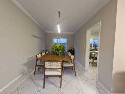 Casa para Venda no Condomínio Portal Vila Rica