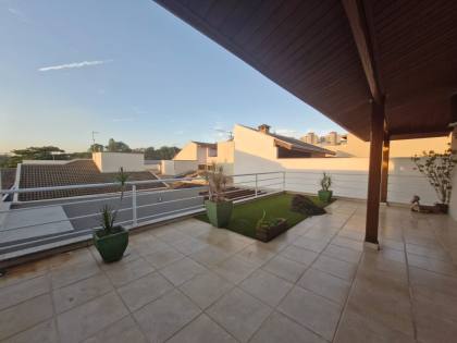 Casa para Venda no Condomínio Portal Vila Rica