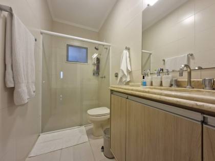 Casa para Venda no Condomínio Portal Vila Rica
