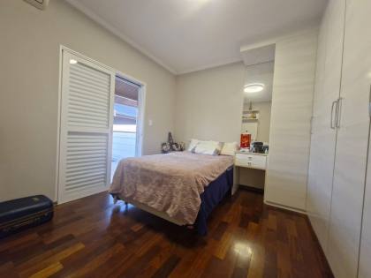Casa para Venda no Condomínio Portal Vila Rica