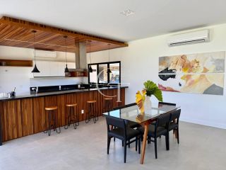 Casa de 5 suítes recém construída à venda no Condomínio Terras de São José II - Itu/SP