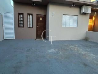 Condomínio Jardim Guarujá casa a venda