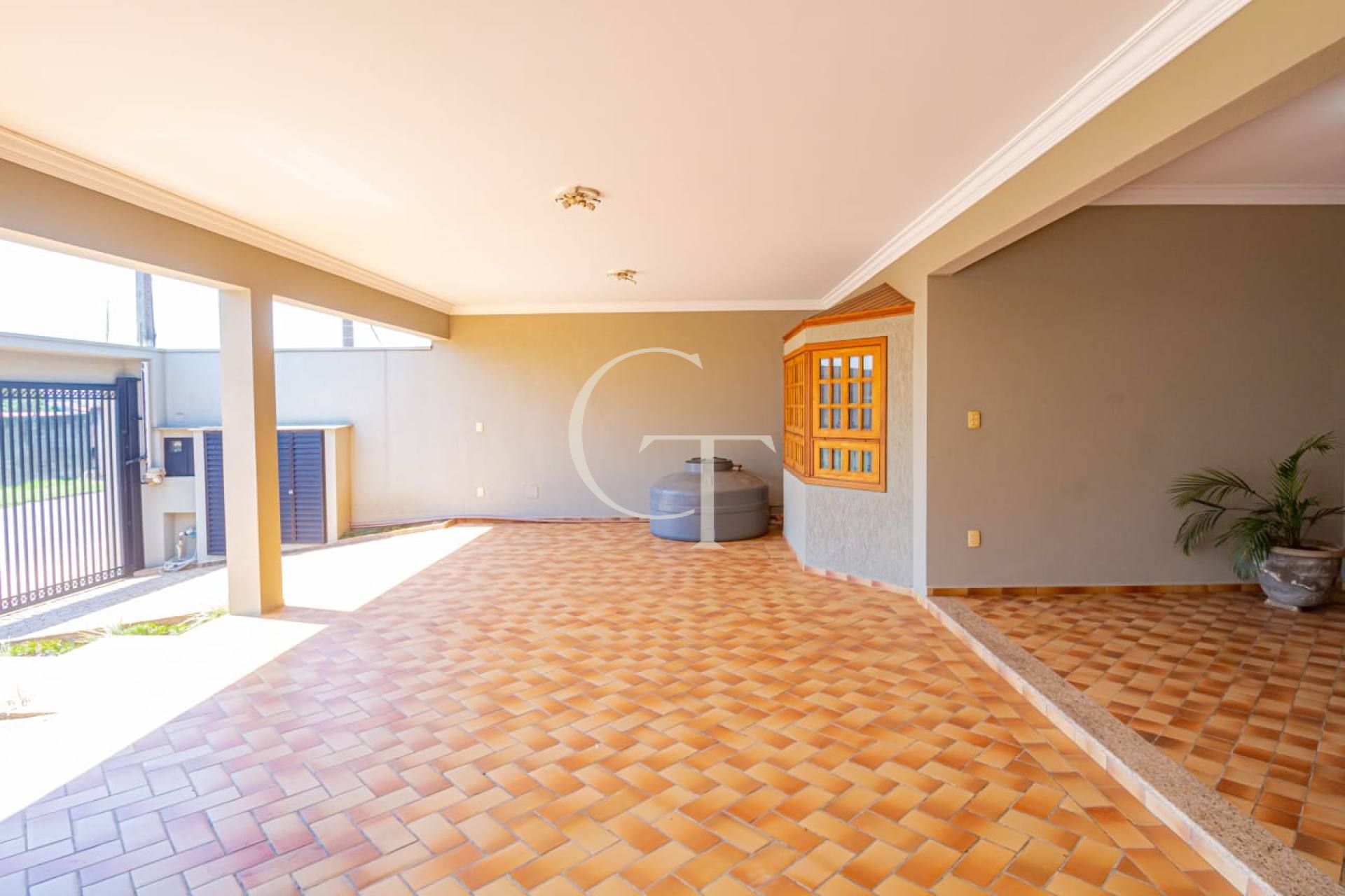 Excelente casa para locação no bairro Médici