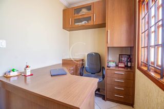 Excelente casa a venda no bairro Médici
