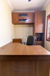 Excelente casa a venda no bairro Médici